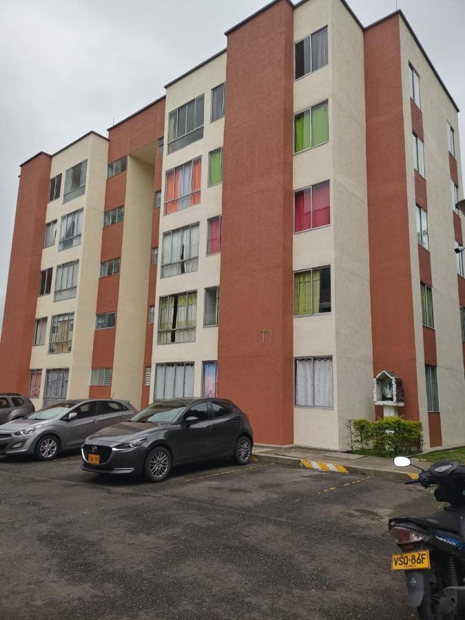 Sandy Apartamento Санта-Роса-де-Кабаль Экстерьер фото